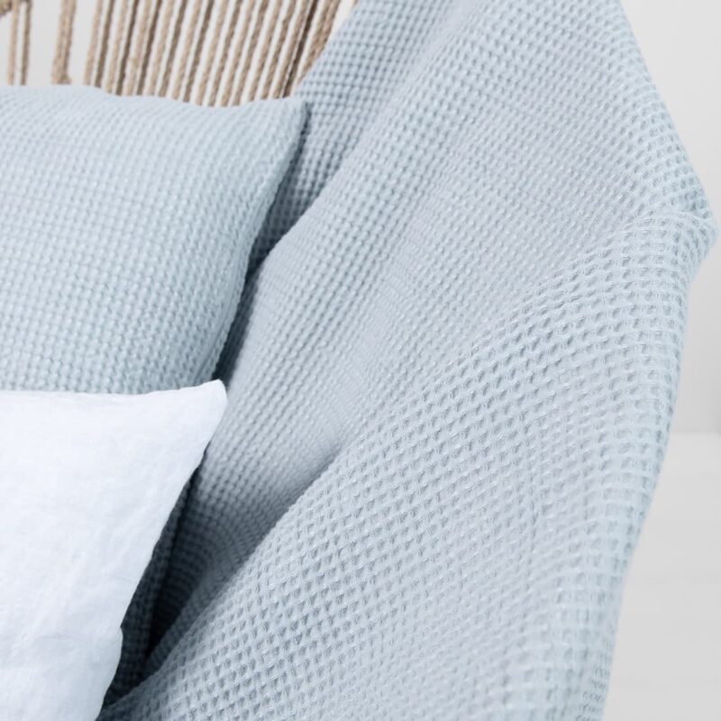 Linen cotton throw ice blue, washed.