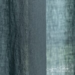 Atlanta curtain in blue grey.