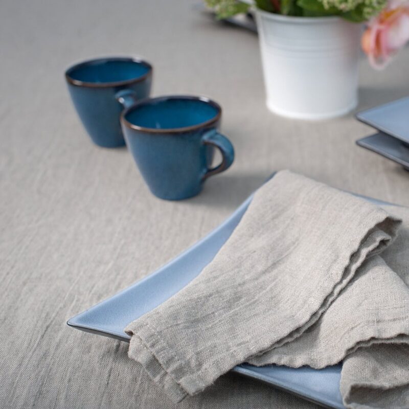 Natural linen tablecloth, plain weave
