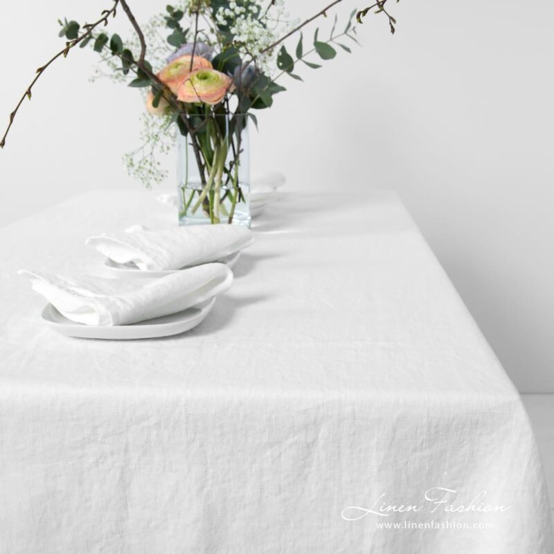 NARA white linen tablecloth with matching napkins