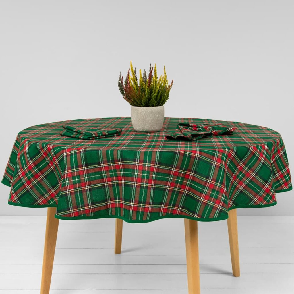 Linen cotton round/oval checked green tablecloth