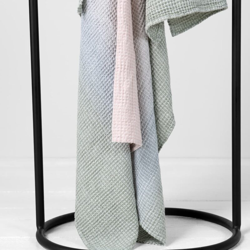 Pink grey cotton-hemp bath towel, stonewashed