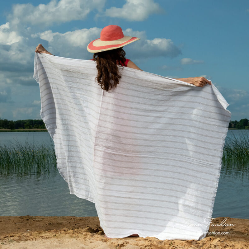 TOSCANA Ręcznik plażowy w szare pasy
