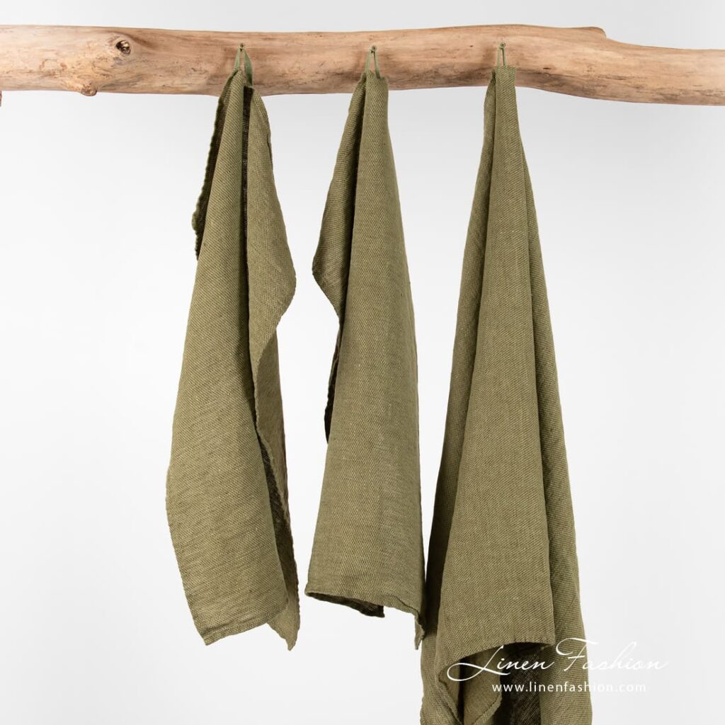FLINT green linen towel