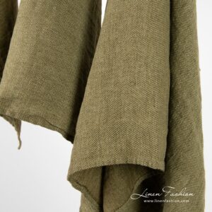 FLINT moss green linen towel