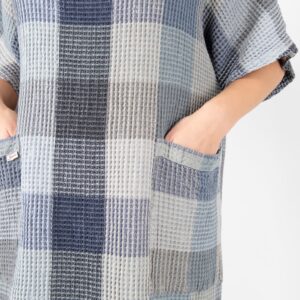 BINGO Ponczo szare w grafit 10 grey blue linen poncho bingo with pockets.