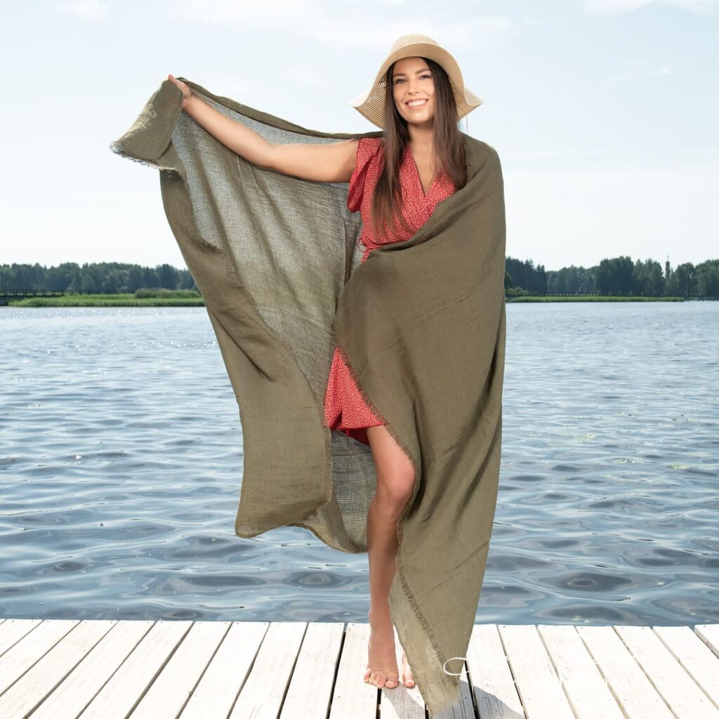 VENICE green beach towel