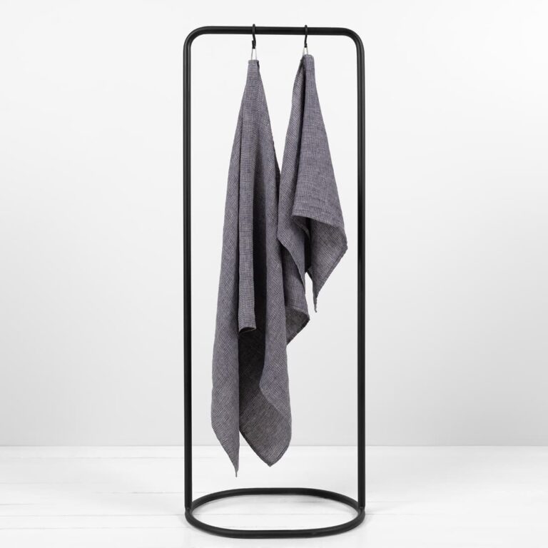 linen blue bath towels.