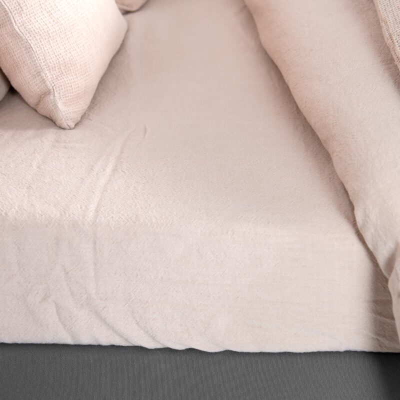 half linen light brown sheets