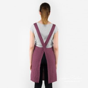 Dark red colored linen apron, meida.