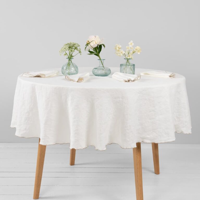 linen round white tablecloth