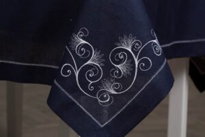 FRIO Obrus granatowy