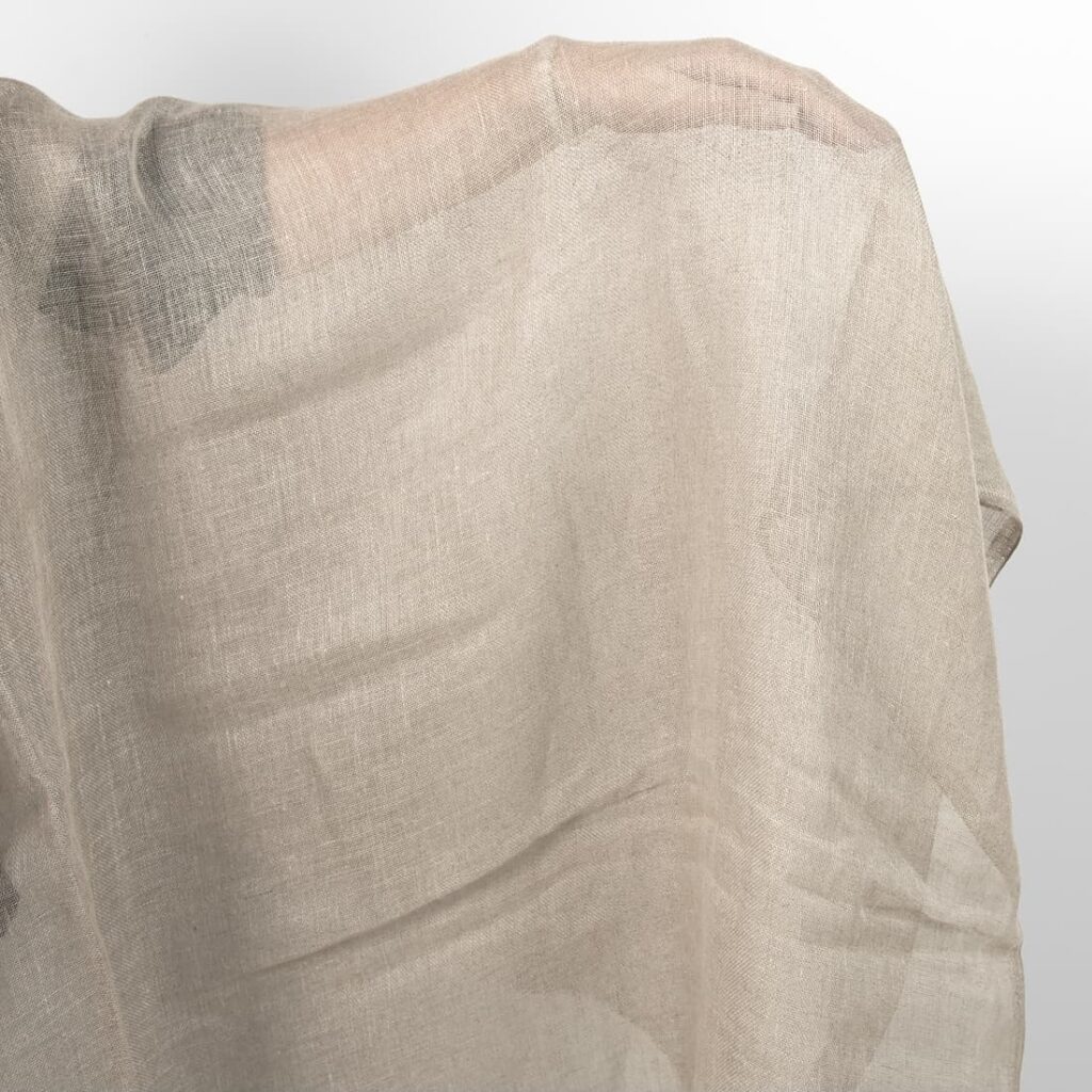 Naturalna prześwitująca tkanina lniana 1 Natural linen gauze fabric