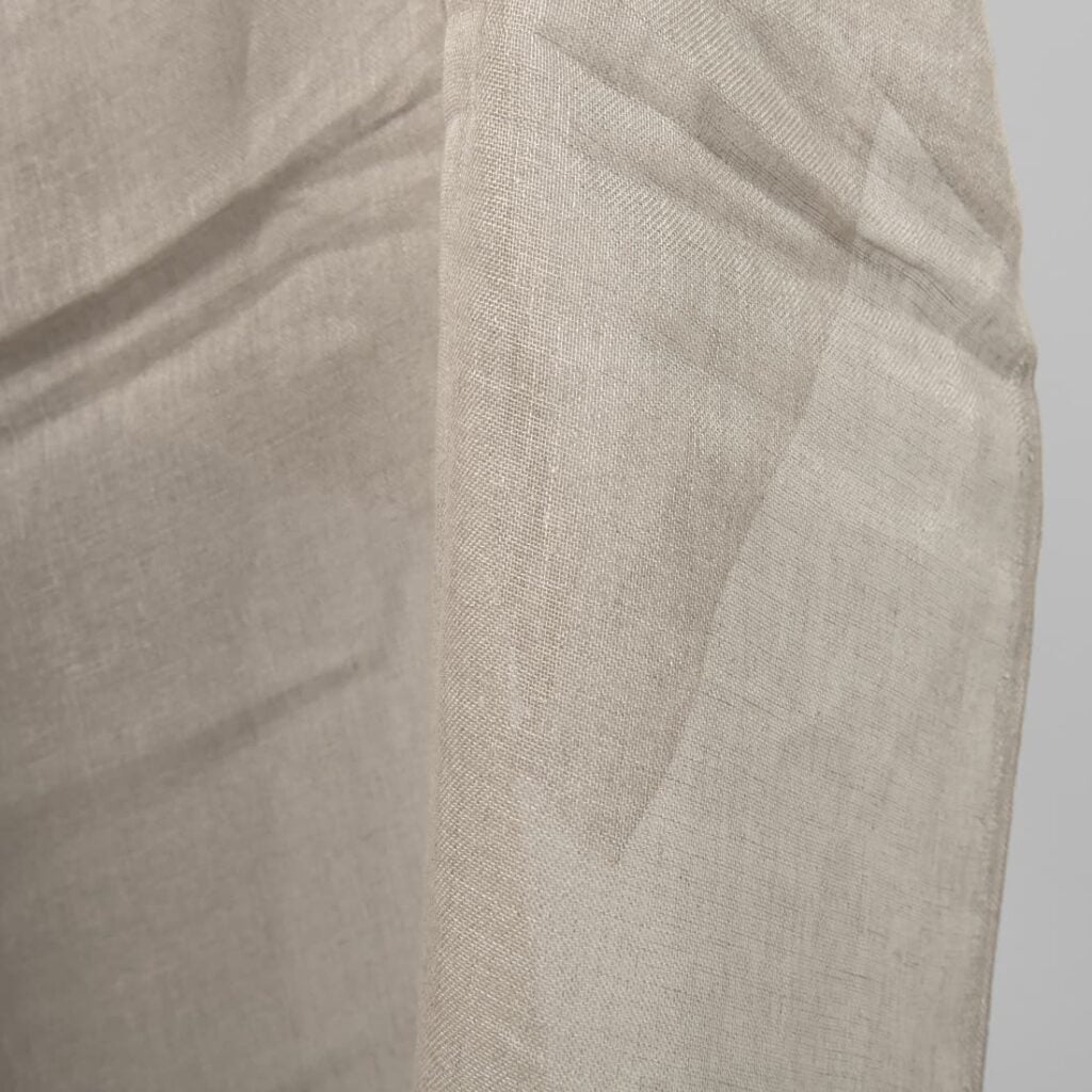 Naturalna prześwitująca tkanina lniana 4 Natural linen gauze fabric, transparent