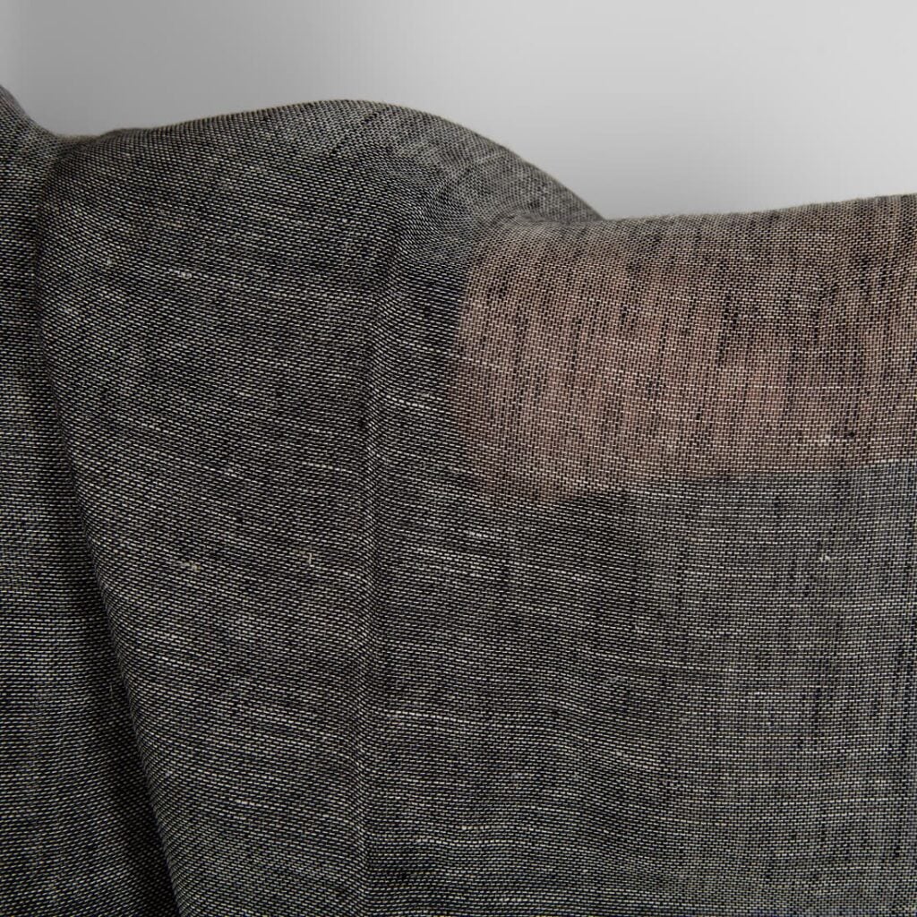 Przeźroczysta czarna i naturalna tkanina lniana 4 Black and natural transparent linen fabric close up detail