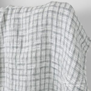 Dekatyzowany len w szary wzór 8 White linen fabric with crossing grey stripes, washed