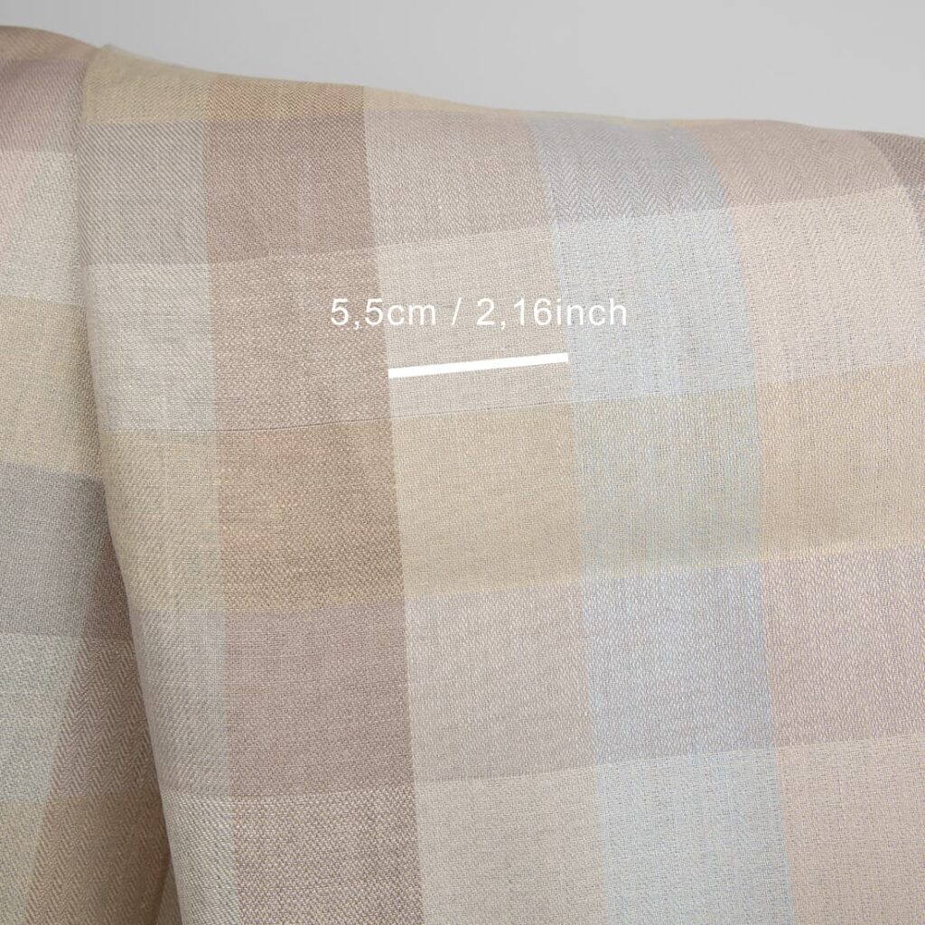 Tkanina lniana w kratkę beżowo-brązową 3 linen fabric checks beige checks 5.5cm.