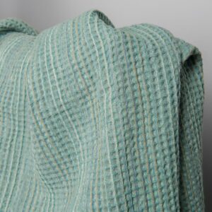 Lniano – bawełniana tkanina prana zielona splot waflowy 5 Washed green linen cotton waffle weave fabric, 150cm