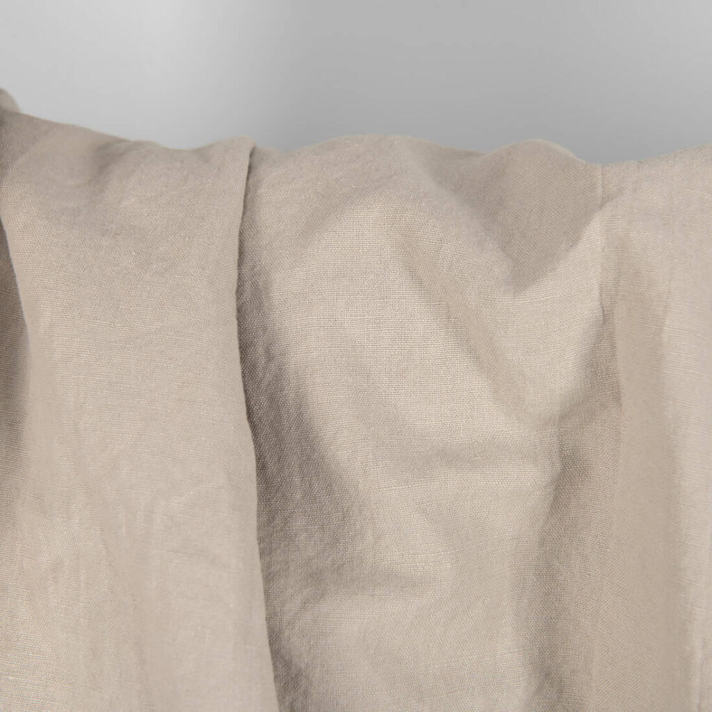 Prany piaskowy w szarość len z bawełną melanż 3 Heavy washed linen cotton fabric brownish grey colour detail