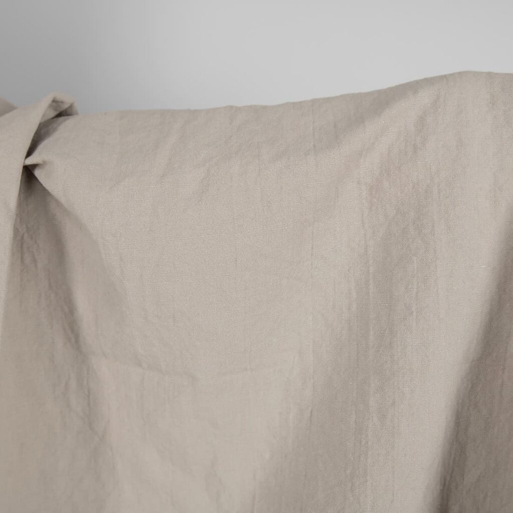 Prany piaskowy w szarość len z bawełną melanż 4 Heavy washed linen cotton fabric brownish grey colour product photo