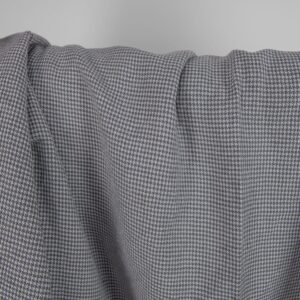 Prana szara pepitka len z bawełną 7 Washed linen cotton fabric grey houndstooth pattern close up detail
