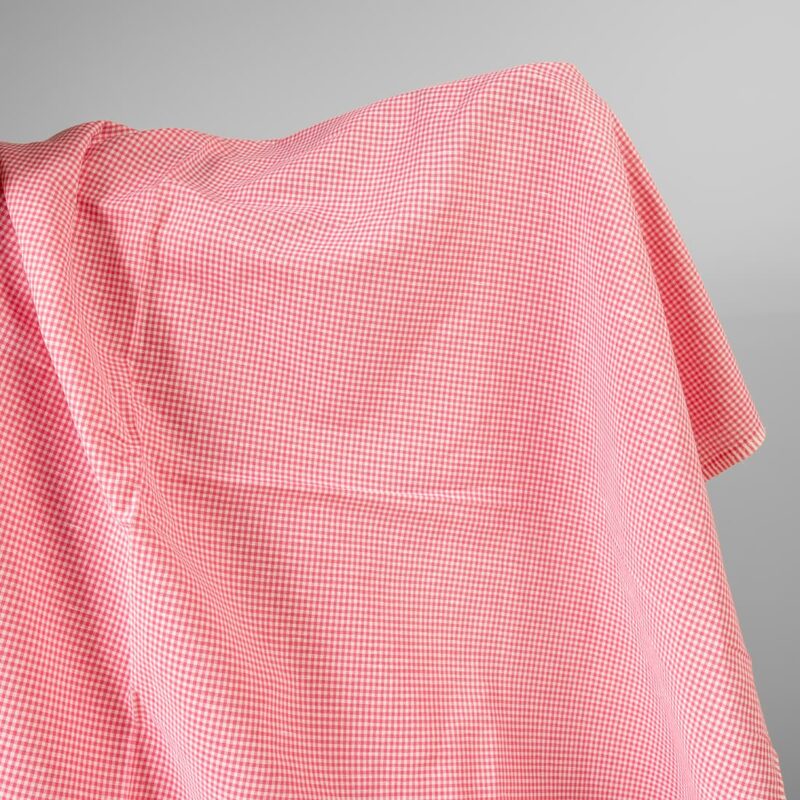 Linen cotton fabric in bright pink checks