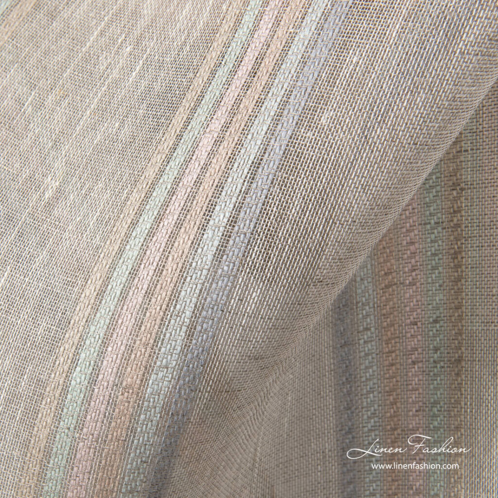 Jasnoszary przeźroczysty len w paski 3 Patel stripes on light grey linen fabric
