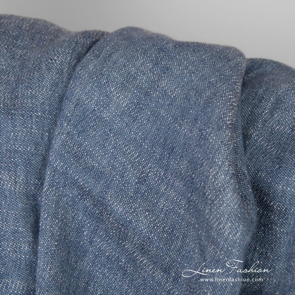 Niebiesko-biała tkanina lniano-bawełniana prana 3 Bluish white linen cotton fabric, double-sided