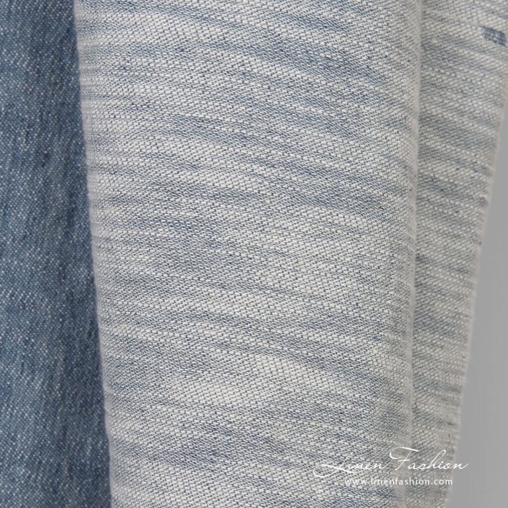 Niebiesko-biała tkanina lniano-bawełniana prana 2 Bluish white linen cotton fabric, washed