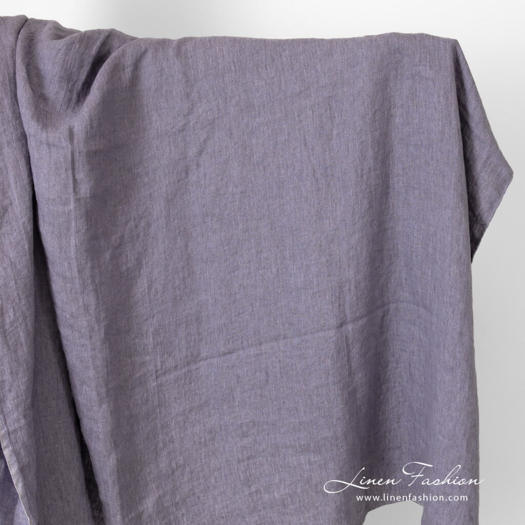 Lniana fioletowa tkanina satynowa, prana 4 linen violet satin fabric, washed.