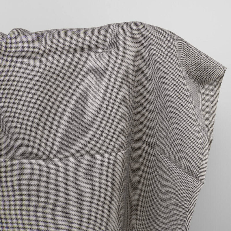 Checked linen fabric, black and natural