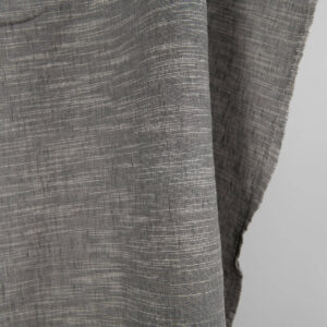 Ciemna szara prana tkanina lniano - bawełniana 8 Dark grey linen blend fabric washed close up detail