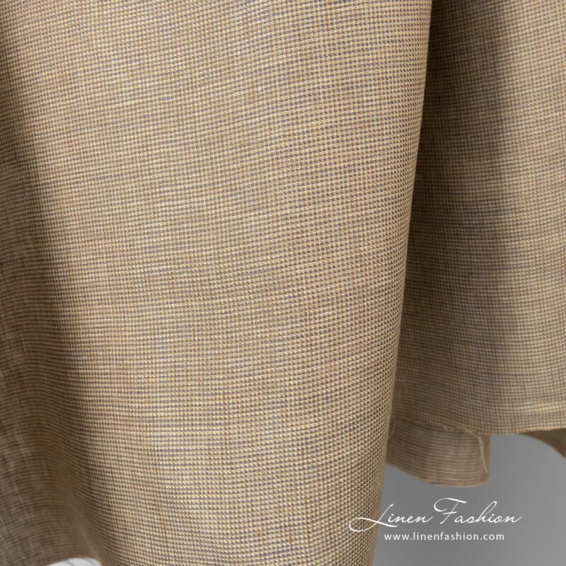 100% linen fabric i brown colour.