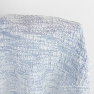 Niebieski prany len z bawełną w białe prążki 7 Linen cotton fabric with blue and white fancy yarns, washed