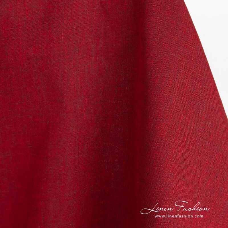 Red and brownish violet melange