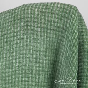 Zielony prany len w prześwitującą kratkę 7 Green openweave linen fabric with transparent checks