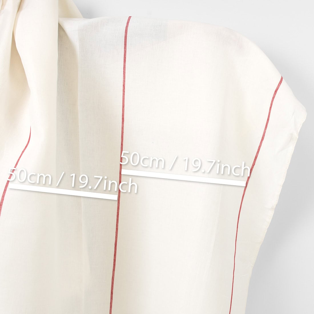 Tkanina lniana gładka złamana biel w czerwone paski 2 Linen fabric plain off-white with red stripes, with measurements