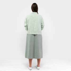 Light green jacket of linen-cotton fabric.