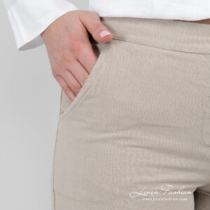linen cotton beige pants jeans with pockets.