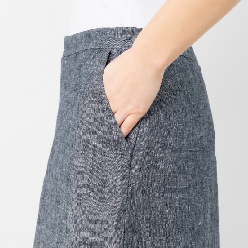 Dark blue linen culottes, with pockets