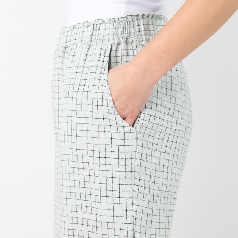 Checked linen greenish pants with pockets