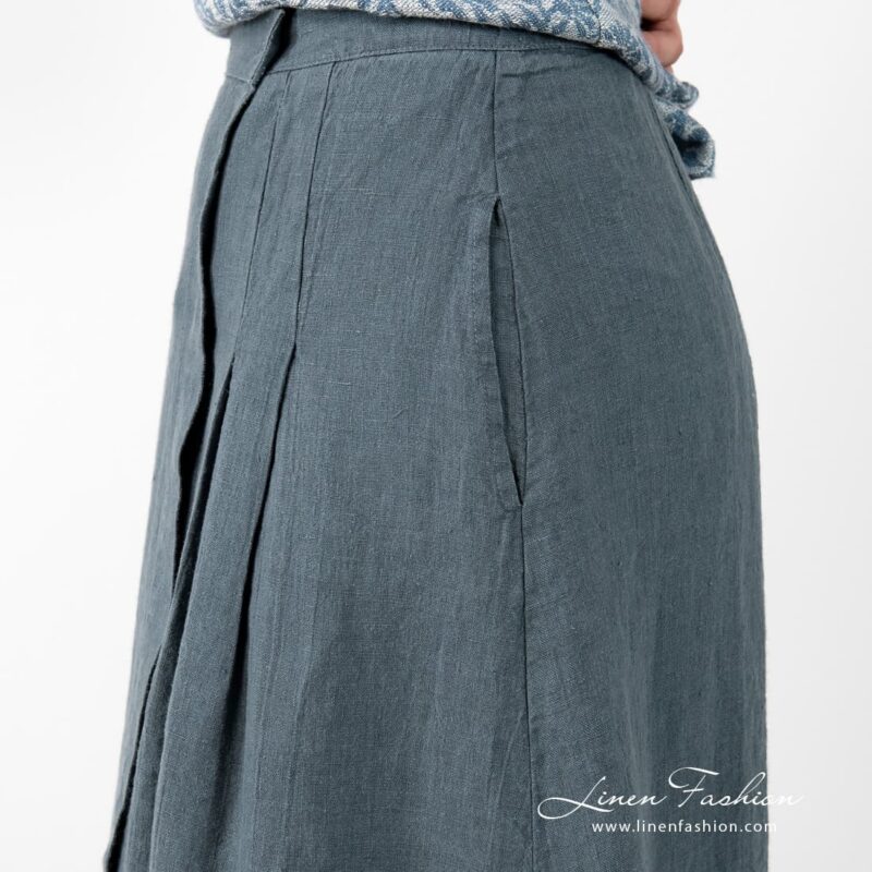 LUNGO wrap type skirt with pockets on the sides