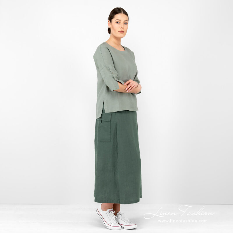 linen skirt with cargo pocket full view.