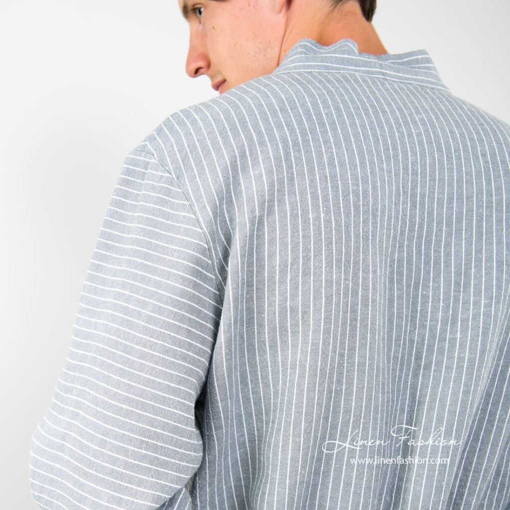 ARAS LIN Szlafrok szary 6 Mens bathrobe of linen fabric, grey.