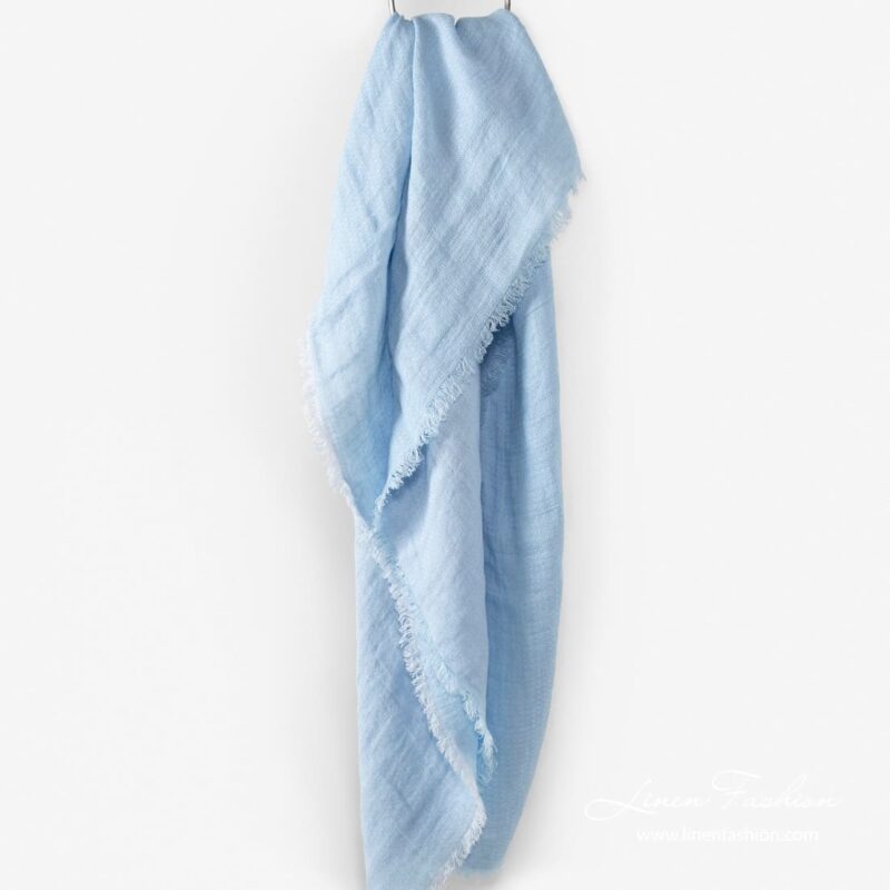 Linen scarf in light blue.
