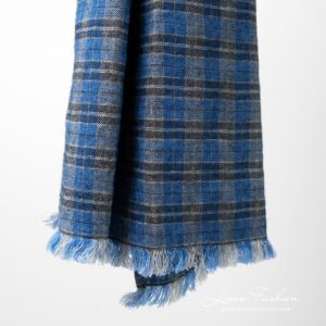 Linen wool shawl with fringes