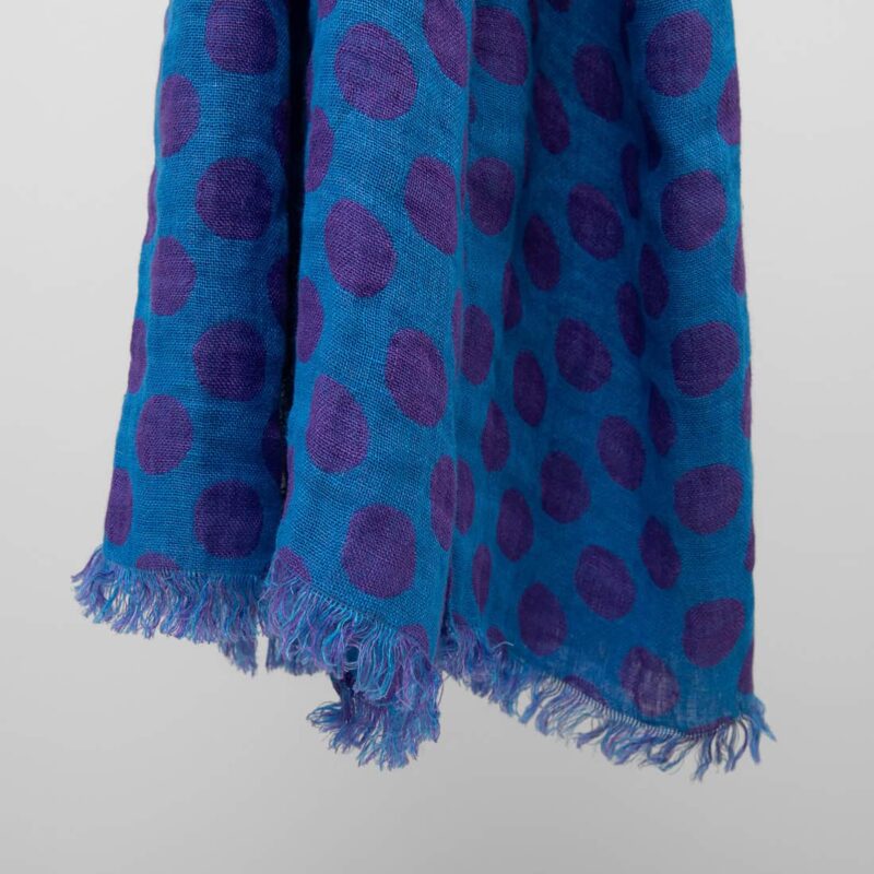 Blue linen shawl, bubble pattern