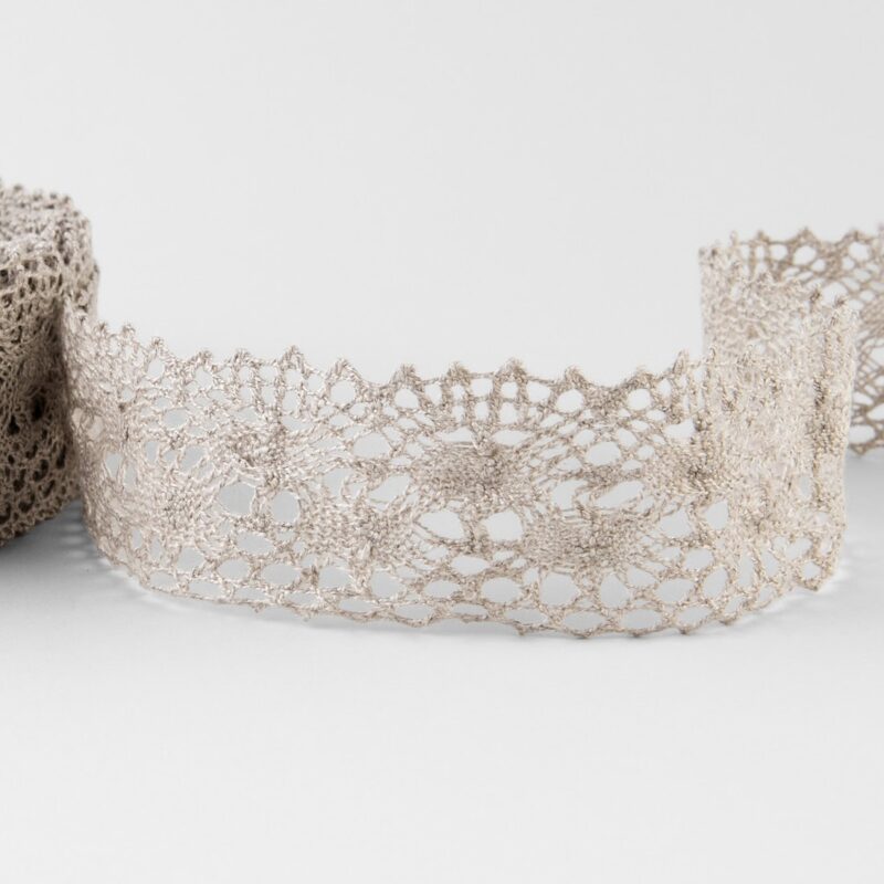 Linen lace natural No. 75, 4cm width
