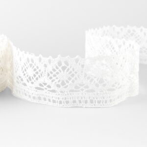 Linen lace off-white No. 93, 4cm width